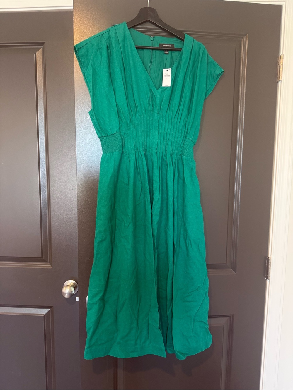 Banana Republic Emerald Green V-Neck Maxi Dress